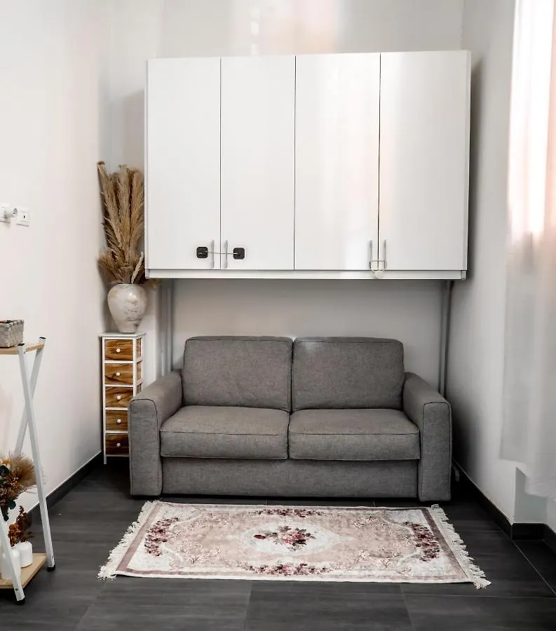 Charming Frescoed Loft Apartamento Bolonha